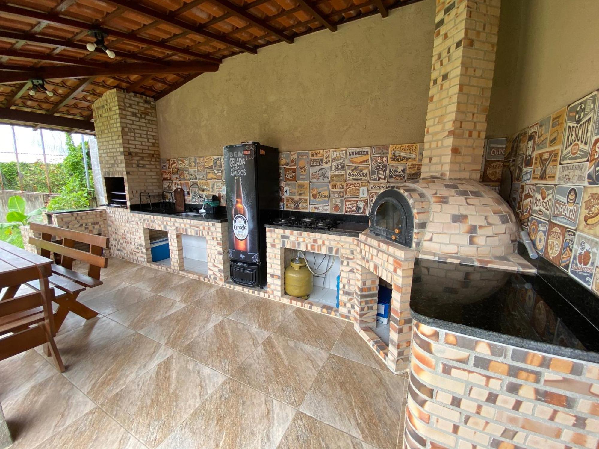 Casa Bem Espacosa Com Piscina, Campo De Futebol E Area Gourmet A Um Quarteirao Da Lagoa De Praia Seca أرارواما المظهر الخارجي الصورة